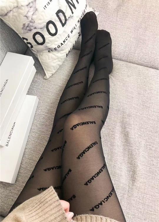 balenciaga/巴黎世家超薄黑色刺绣logo美腿性感丝袜
