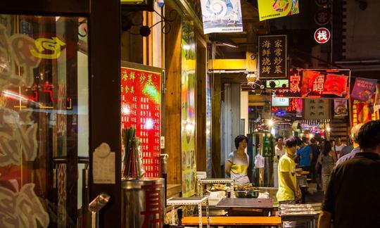哪些小生意不要利润(零元卖烧烤年入127万秘籍)