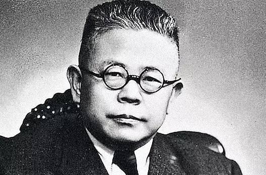 一介平民逼走两任国家总理,烧外交部长豪宅,砸鲁迅兄弟饭碗,一生怼人