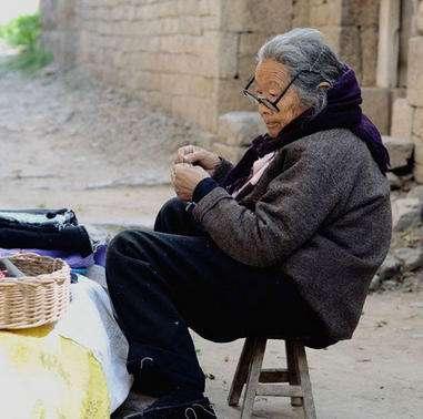 孩子见到外人不喊怎么办