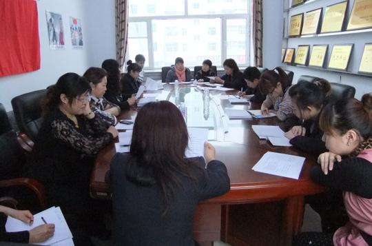 前一篇:金融社区老妈妈民乐队与森警部队举行迎新兵,庆元旦联欢会后