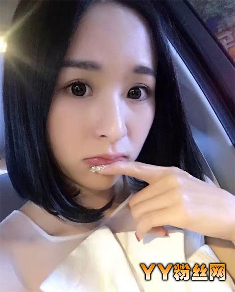 更多真真姐靓丽写真照片-快手真真姐真实资料照片以前干嘛的是小姐