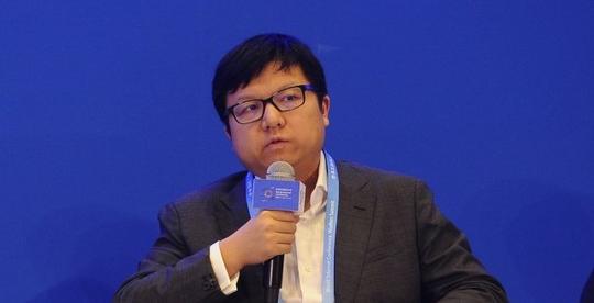 一线|快手两位联合创始人调整分工宿华任董事长程一笑任ceo