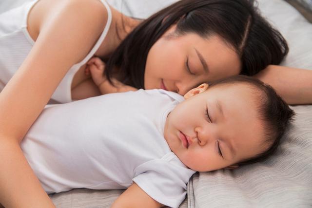 孩子不能睡整觉正常吗