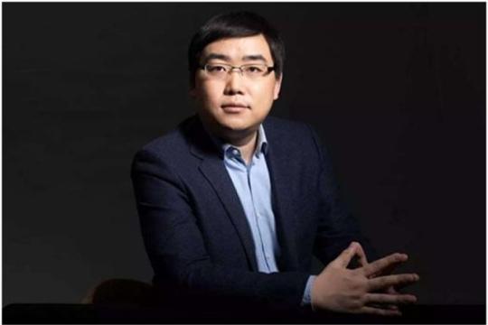 宿华,1982年出生于湖南,毕业于清华大学,快手创始人兼ceo.
