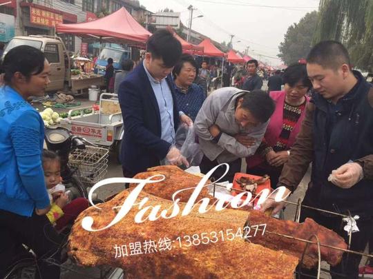 特色烧烤烤猪炉批发、特色烧烤、济南鼎一餐饮