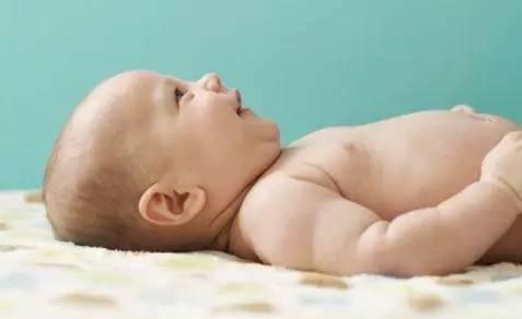 宝宝为什么会起尿布疹