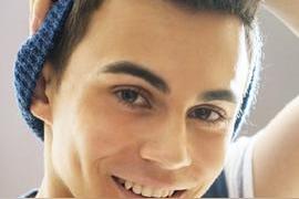 泰勒&middot;阿尔瓦雷兹