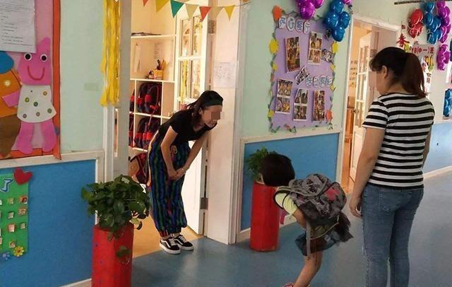 家长如何教育幼儿与人交往
