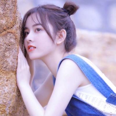 抖音漂亮女生图片大全高清你不优秀遇见谁都没用