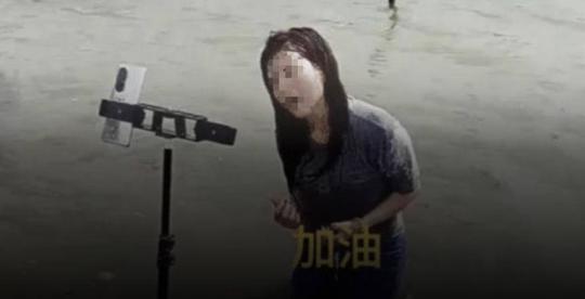 直播带货另一个致富密码:“卖惨”，100元就可定制短视频剧本