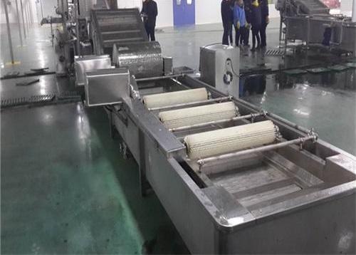 小型食品机械加工厂赚钱吗利润如何