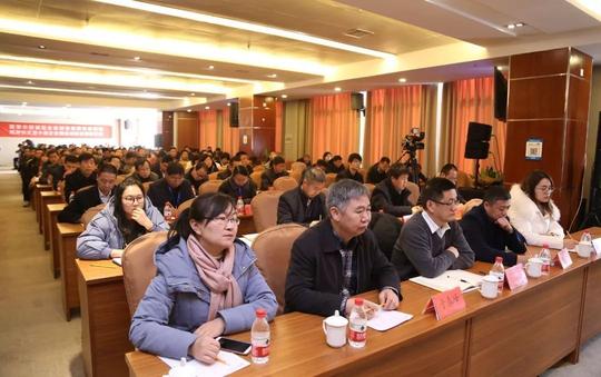 林州863被授予"国家小型微型企业创业创新示范基地"称号,25日举办揭牌