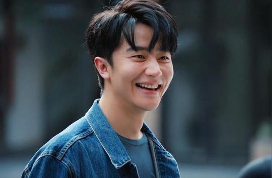 创业时代:angelababy戏中开挂11集内斗赢三个人黄轩