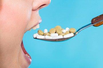孩子一到晚上就发烧怎么回事