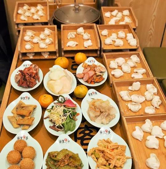 29元一人的自助饺子馆!热菜凉菜熏菜统统随便吃,生意