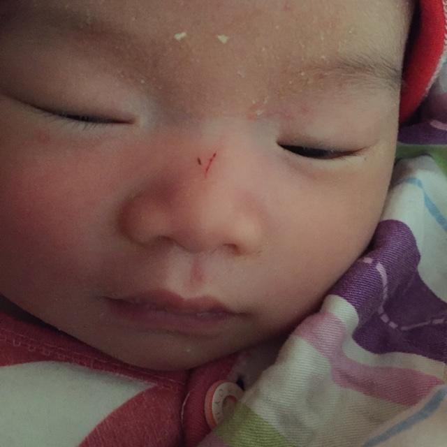 宝宝出生后,你是怎么报喜的?