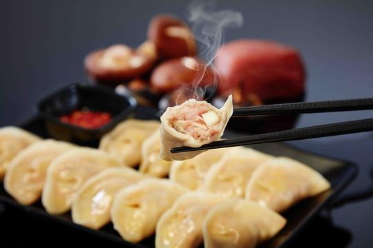 佛山创意方案策划美食拍摄淘宝天猫产品拍摄短视频制