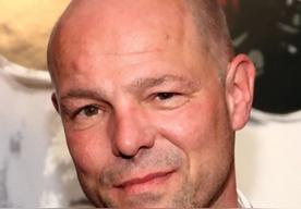 西蒙&middot;赛伦&middot;琼斯