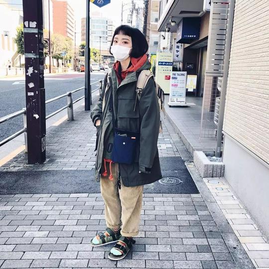想找个山系girl做女朋友?首先你需要看一下《每周冷门凉鞋大赏》