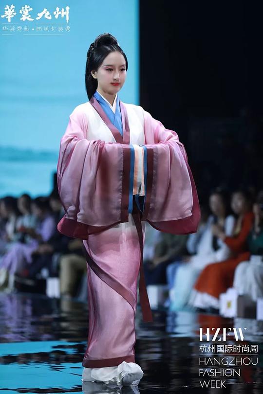 华裳九州汉服走秀返图合集!