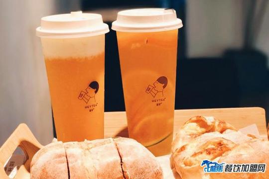 了解开一个奶茶店成本,发现有创业优势的项目