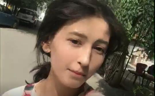 抖音热门集锦12:快点进来恋爱用或其他应用扫描二维码点赞加了一段