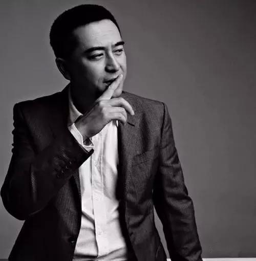 宝宝走路有点驼背怎么办