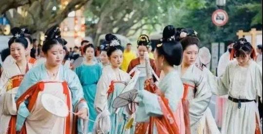 汉服在资本圈水土不服