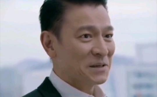 刘德华抖音粉丝12小时破千万首条视频点赞也将破千万，不亏是天王啊!