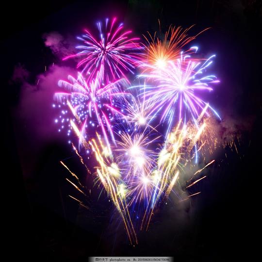 夜晚天空中的烟花美国国旗国家节日庆典生活百科图片素材