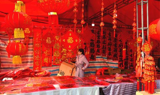 过年农村做什么小生意好(春节间靠卖春联狂赚4万)