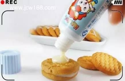 旺旺方便面?!除了雪饼仙贝,白眼娃家的冷门美