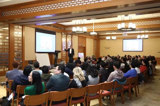 哈佛大学教授柯伟林做客清华大学苏世民书院谈中美关系