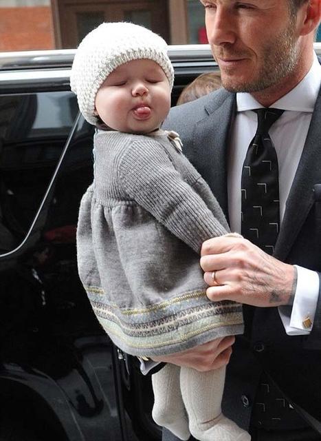 贝克汉姆的女儿小七视频