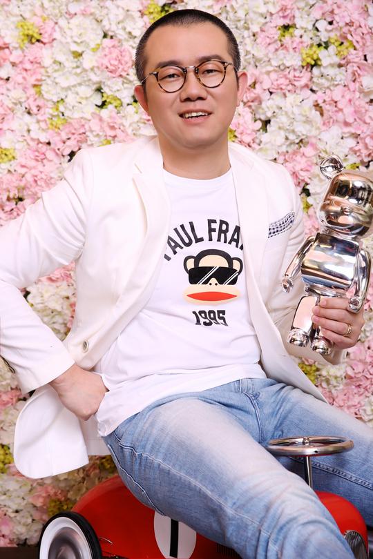 在主持过一系列情感类节目之后,涂磊认为"情感节目与其他不同,情感本