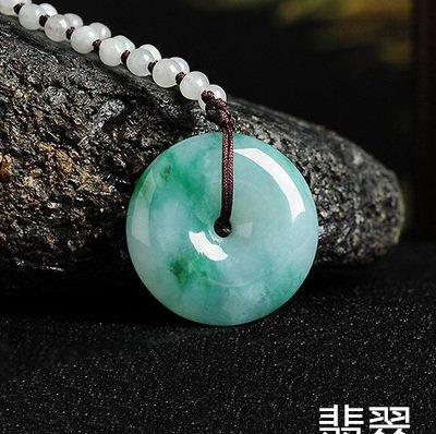 瑞丽翡翠直播基地