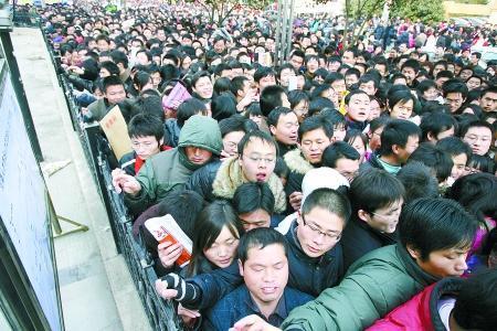 大学这两个“冷门专业”,如今却很“热门”!工作稳定且待遇高!