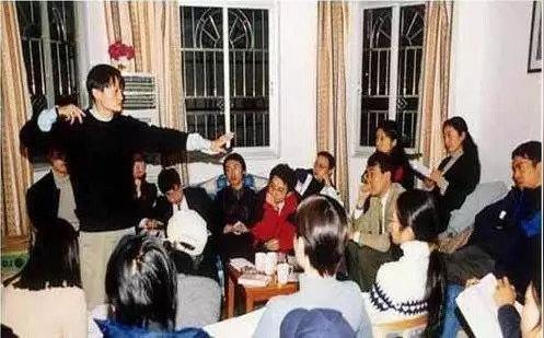 永远被招聘拒绝:35岁的人都去哪了?