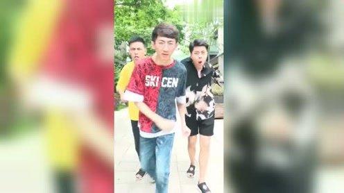 抖音部分搞笑配音视频合集，连在一起成了个短剧