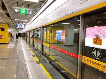 地铁站台素材--汇图网huitu.com