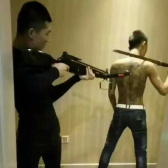 神秘大哥快手猴哥尬舞神曲收藏会员列表