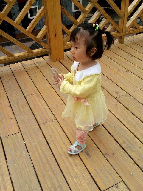 小孩子夏天剃光头好不好为什么