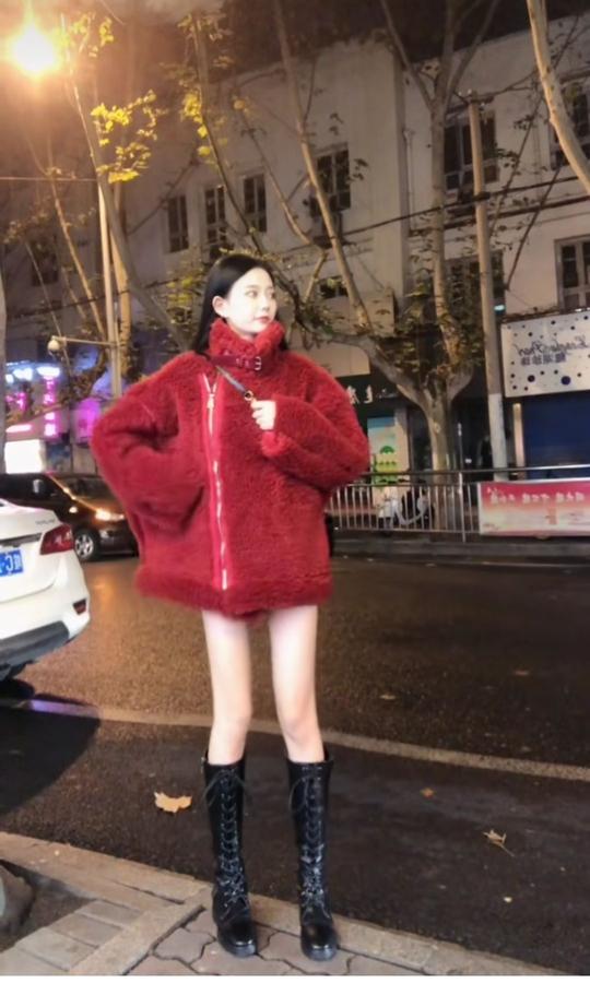 社会女快手小火山网红同款羊羔毛短外套加厚皮毛一体翻领机车服