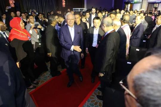 马云带4个ceo想干啥?原来马方想大干一票大生意