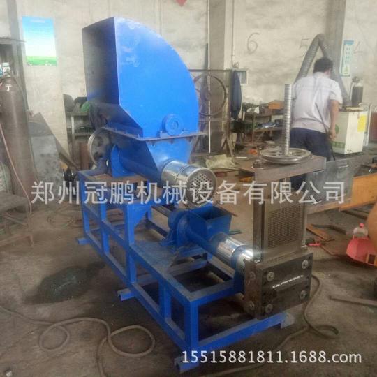 冷压型eps压块机,在没有加热的情况下直接对eps泡沫,冰箱内胆,pu发泡