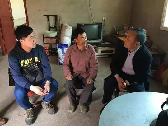 人物丨孟坤:春风化雨润物无声,勇当扶贫排头尖兵