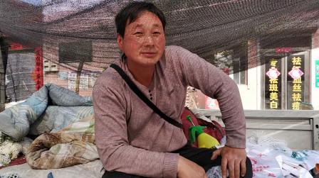农村大哥投资91000元做啥生意?一天能挣300元，每家每户都需要