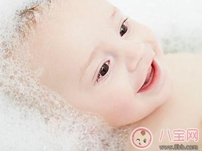 怎么给宝宝洗脸最好