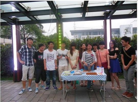-中国计量学院现代科技学院“重走徽杭古道，感悟创业之路”探索小分队